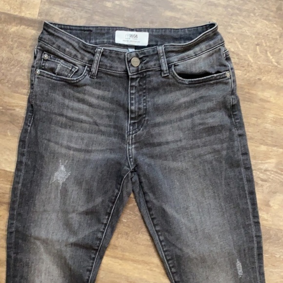 M1858 Kristen ankle raw hem jeans size 27 - Picture 3 of 10